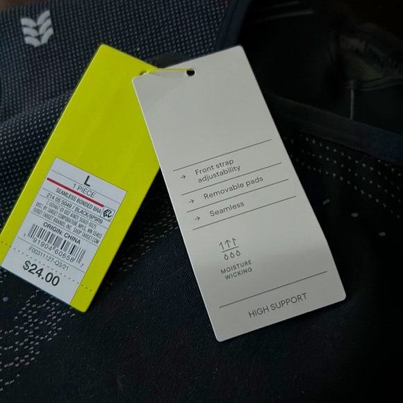 All in Motion™ Women's High Support Seamless Bonded Bra - Black - Picture 7 of 8